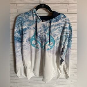Real tree Blue and White Graphic Hoodie NWT